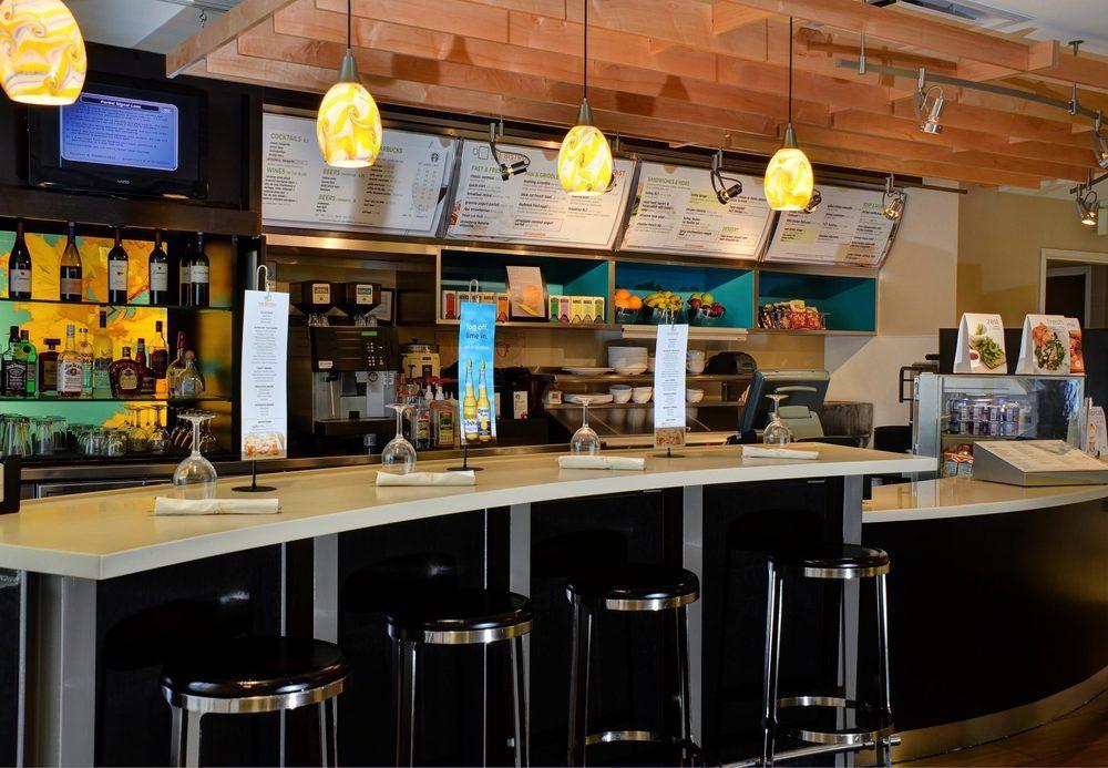 Courtyard By Marriott Indianapolis South Hotel Buitenkant foto