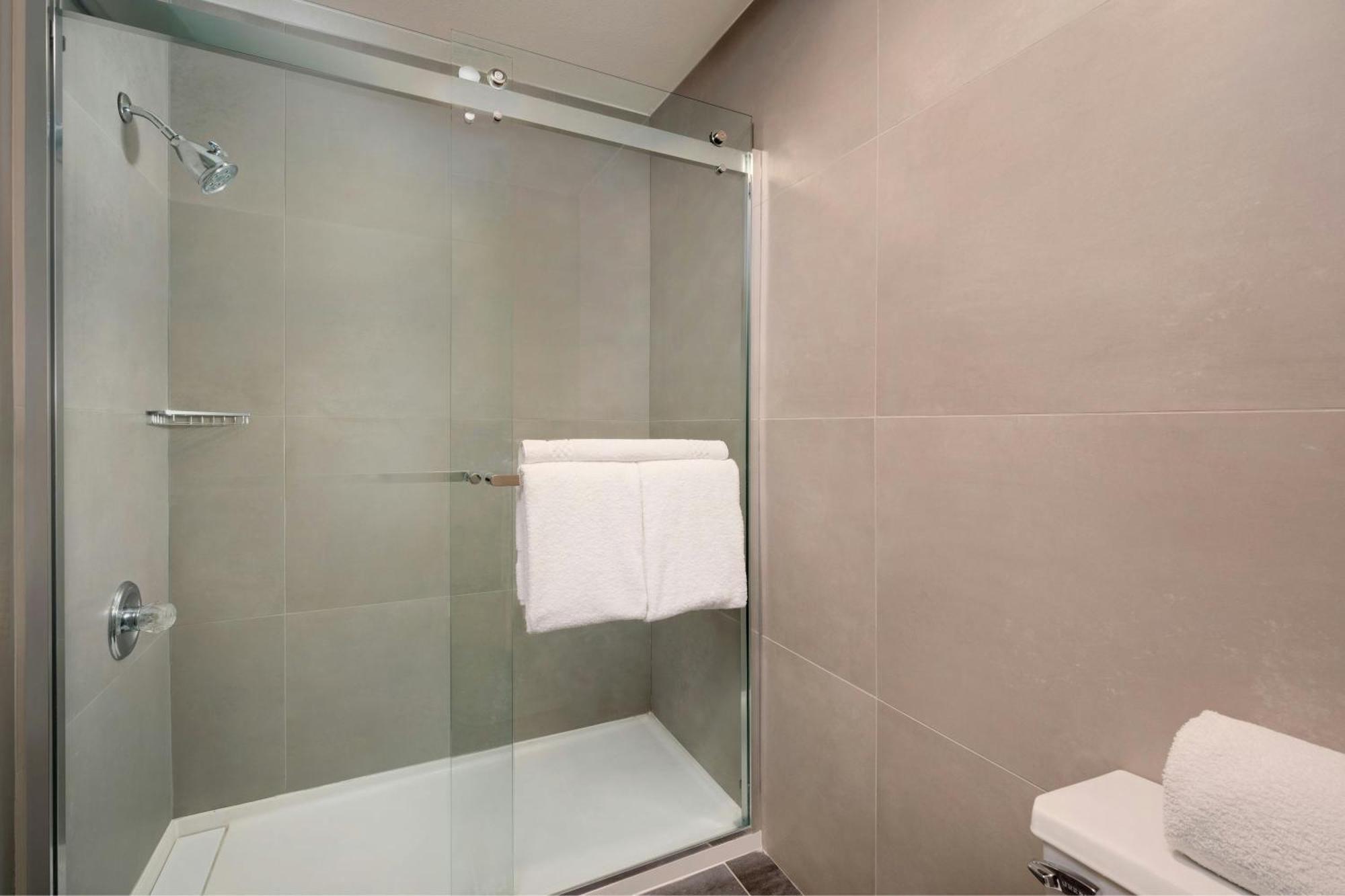 Courtyard By Marriott Indianapolis South Hotel Buitenkant foto