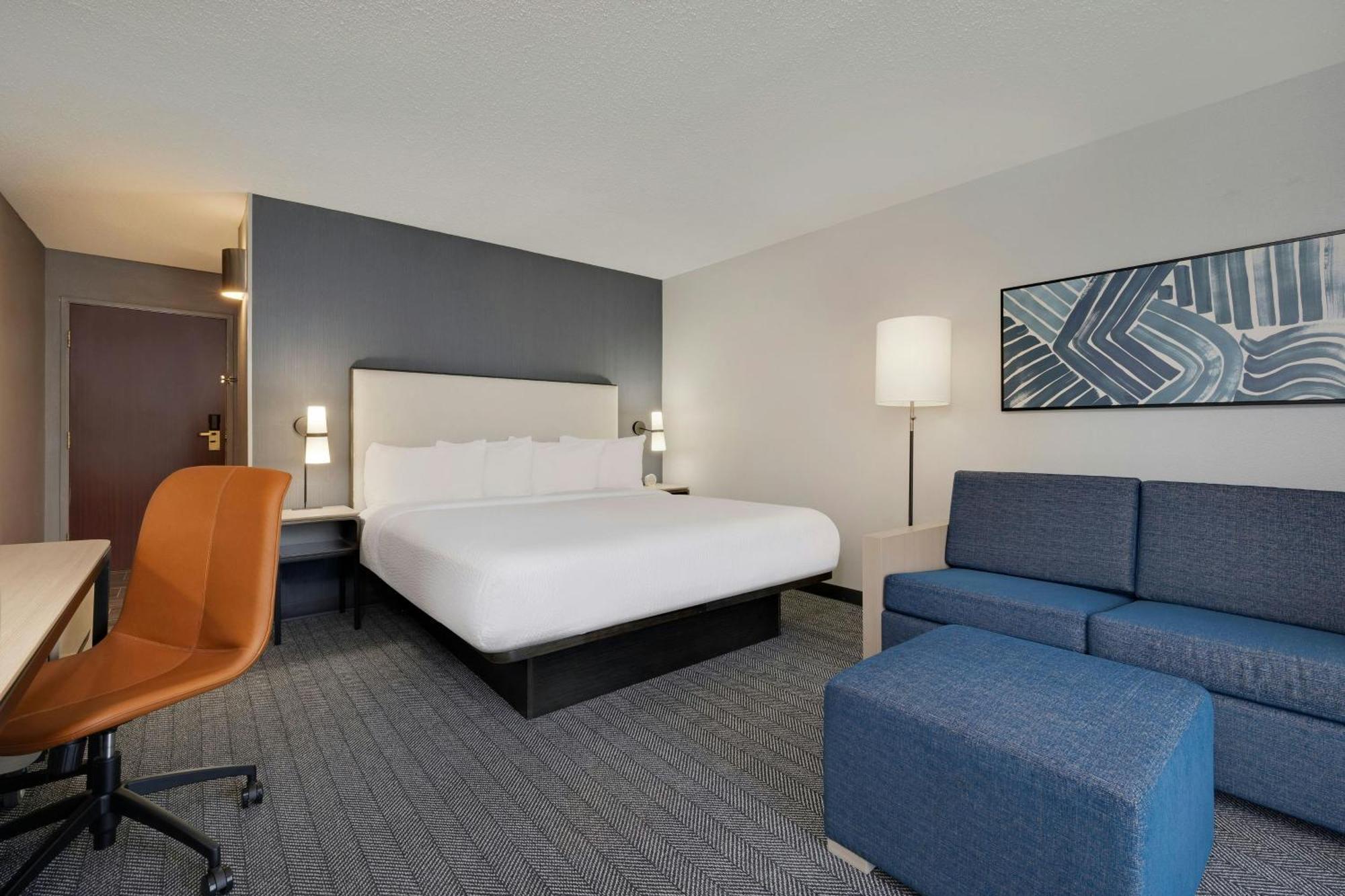 Courtyard By Marriott Indianapolis South Hotel Buitenkant foto