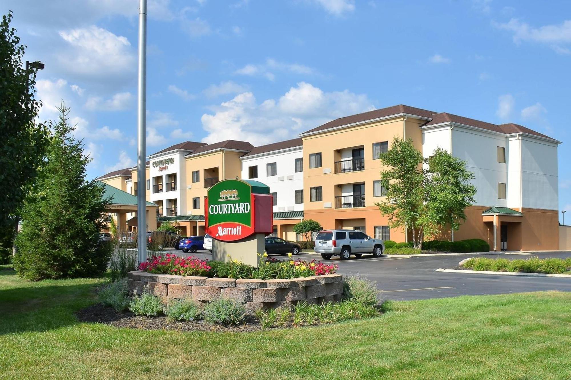Courtyard By Marriott Indianapolis South Hotel Buitenkant foto
